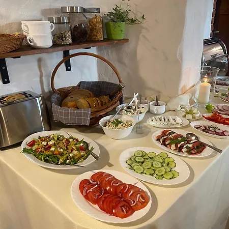 Bed & Breakfast Mimoza 2*